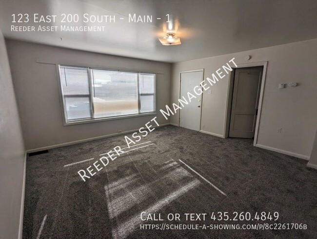 Building Photo - 123 E 200 S