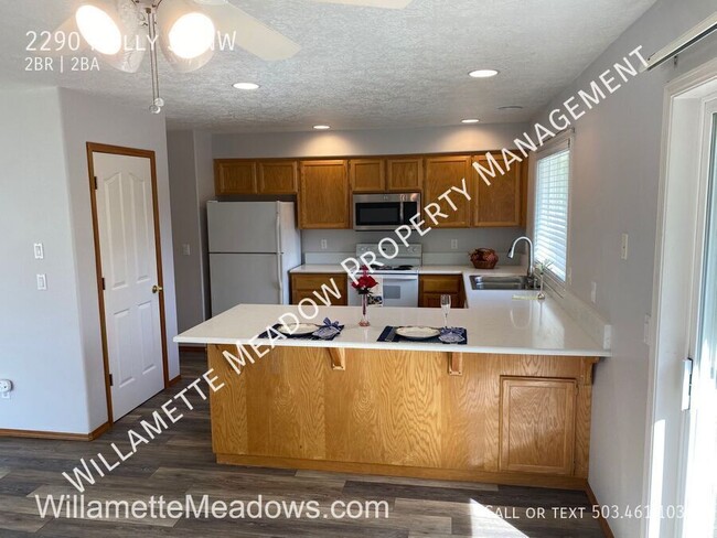 Building Photo - Wonderful 2 bedroom 2 bathroom Duplex  in ...