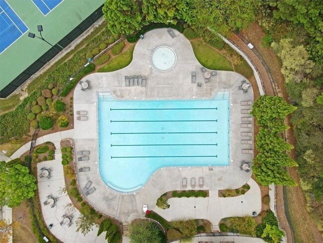 Building Photo - 1005 Regal Hills Ln