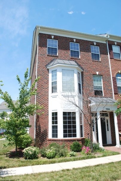 Primary Photo - 700 Crooked Creek Dr