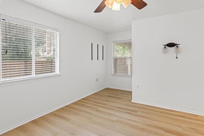 Building Photo - 1509 Coriander Dr