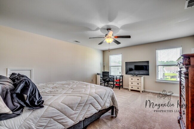 Building Photo - Beautiful Home for Rent 5 bed 3.5 bath