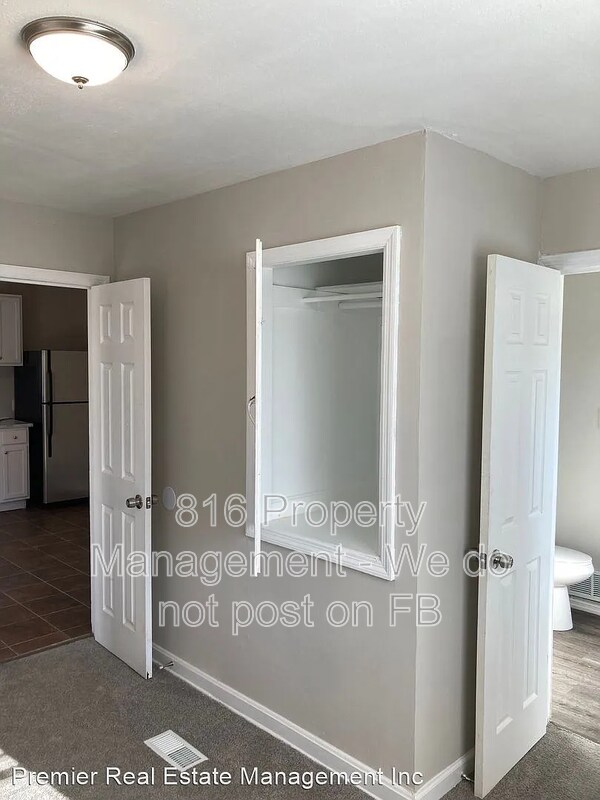 Building Photo - 7614 Eby Ave