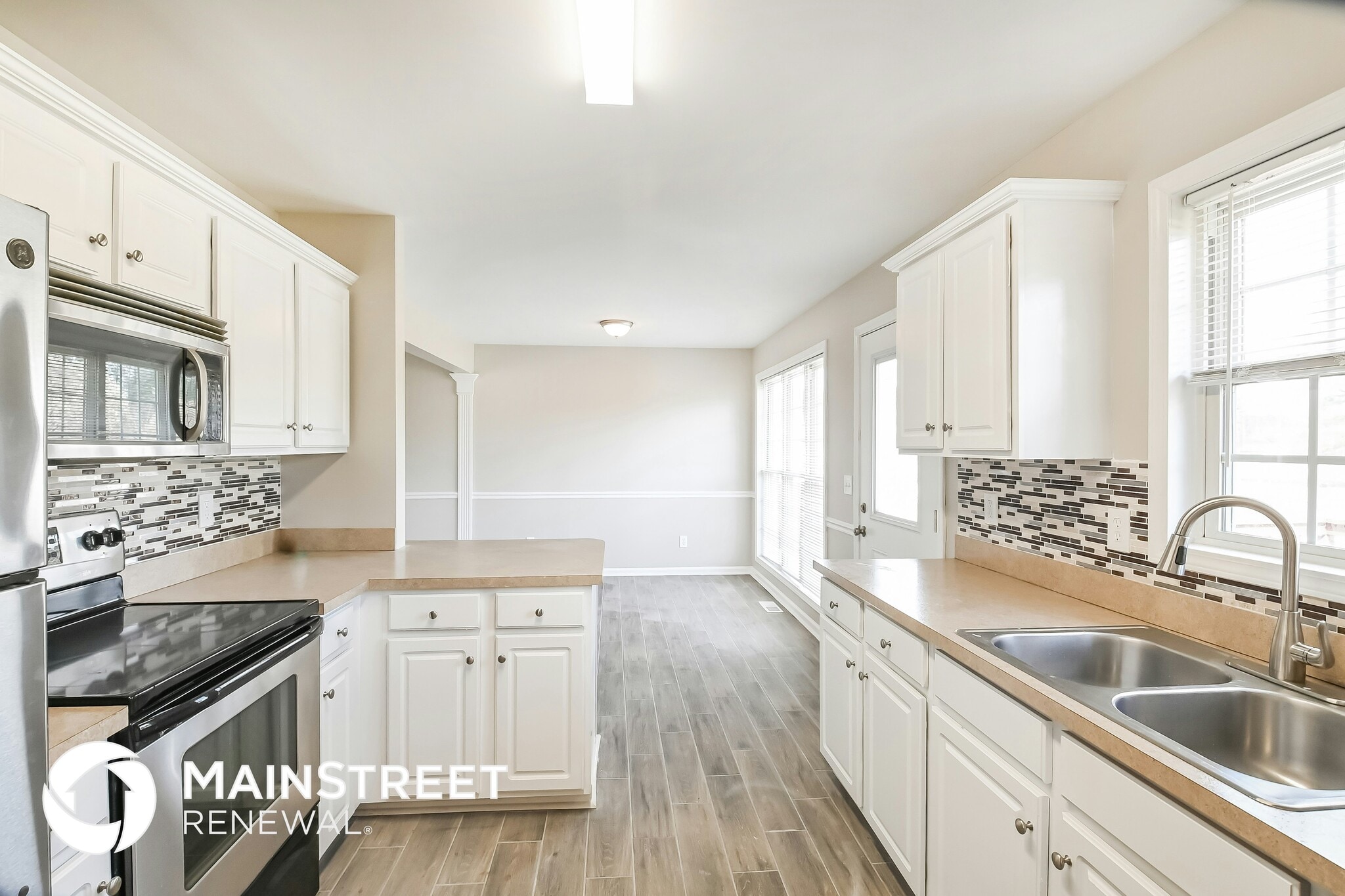 Building Photo - 60 Knottingham Ct