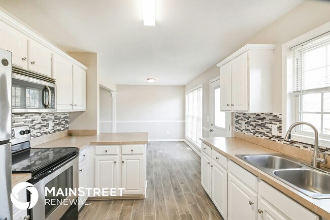 Building Photo - 60 Knottingham Ct