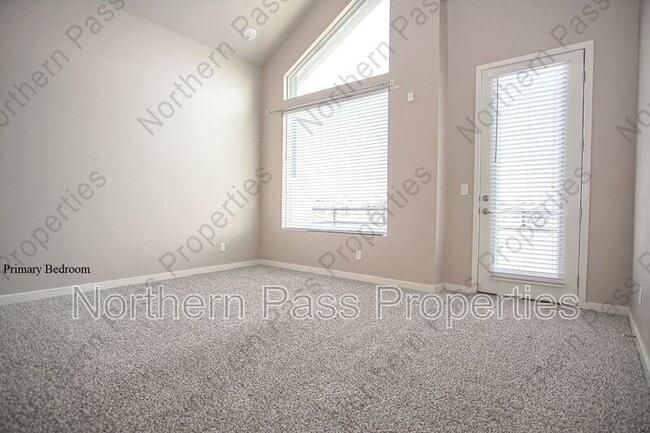 Building Photo - 13094 Castleford Ln