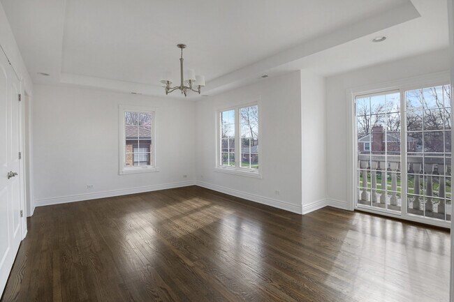 Building Photo - 8105 N Oconto Ave