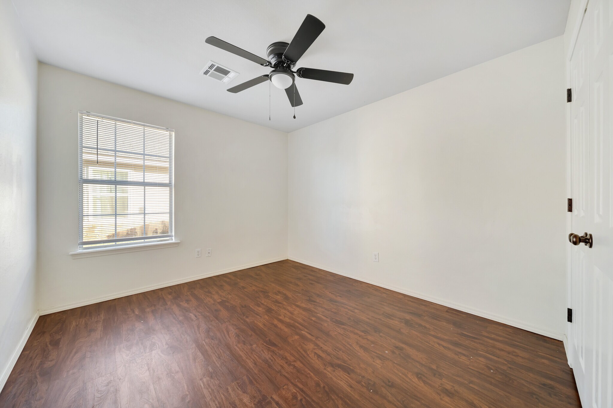 Building Photo - 11215 N 112th East Ave