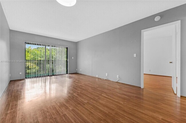 Building Photo - 11160 W Sample Rd