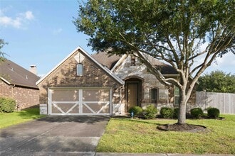 Building Photo - 601 Dunlavy Ln