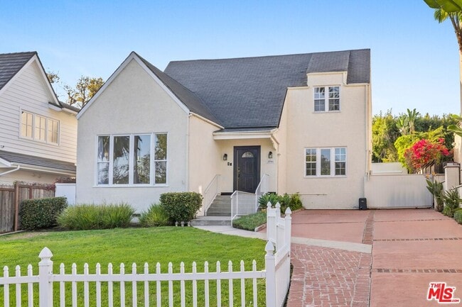 Building Photo - 2941 Motor Ave