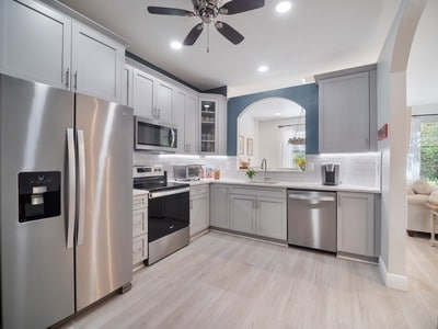 Building Photo - 15780 Portofino Springs Blvd