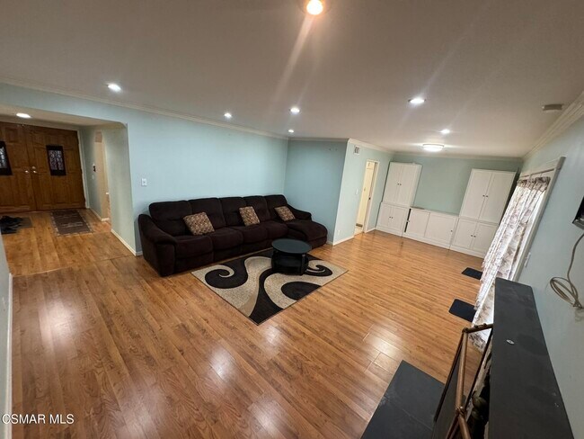 Building Photo - 2299 Keystone St