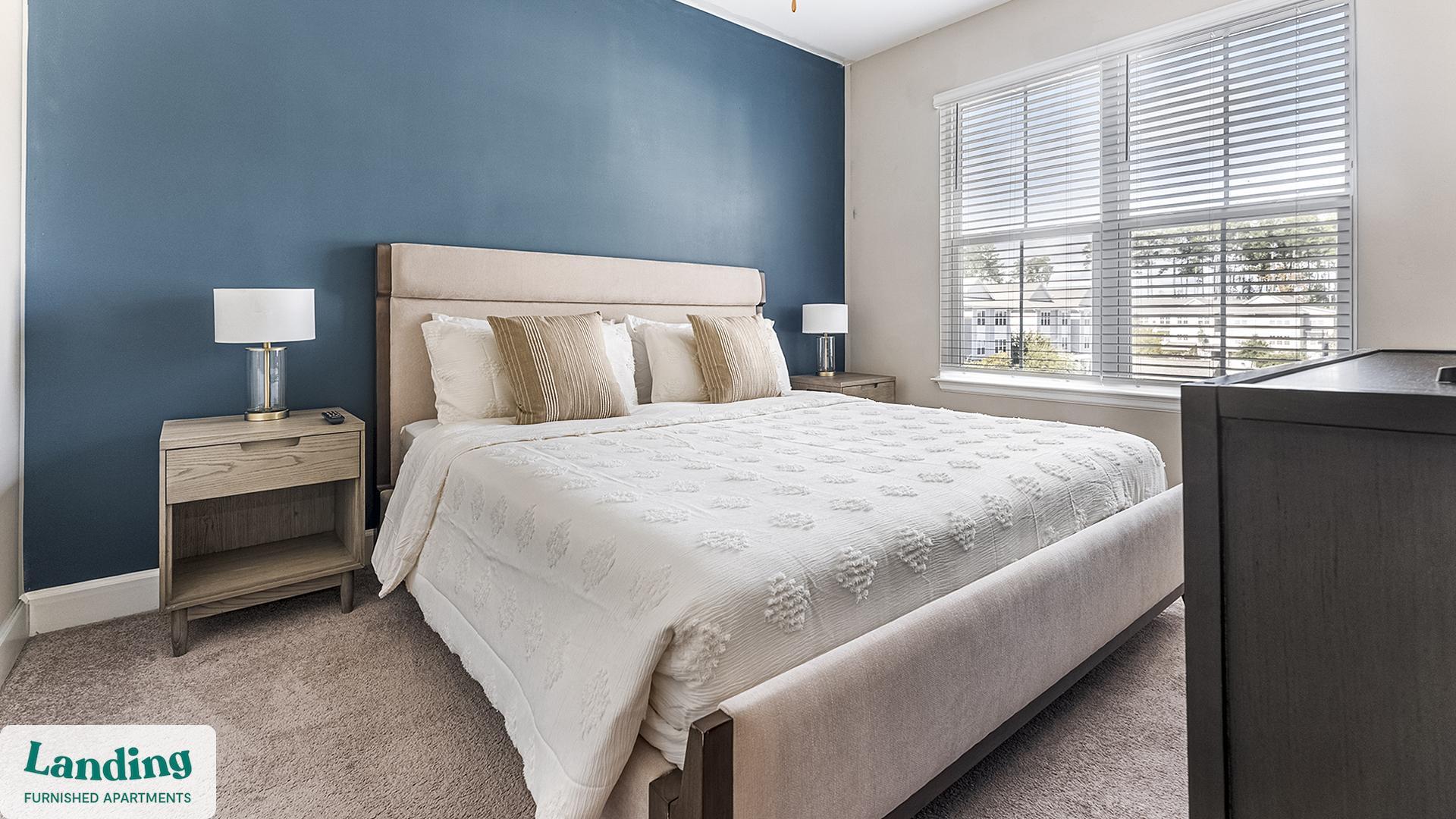 Building Photo - 195 N Creek Dr