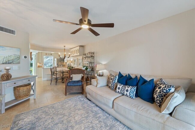 Building Photo - 1375 Mainsail Dr