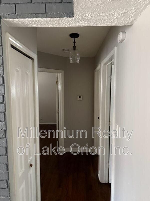 Building Photo - 321 W Princeton Ave