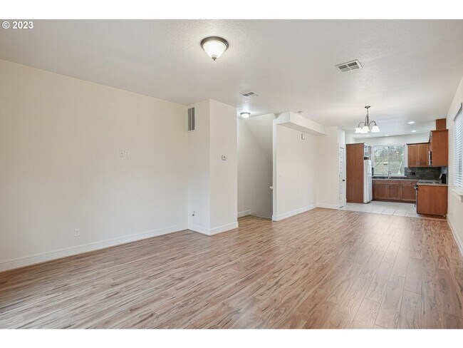 Building Photo - 5331 NE Cully Blvd