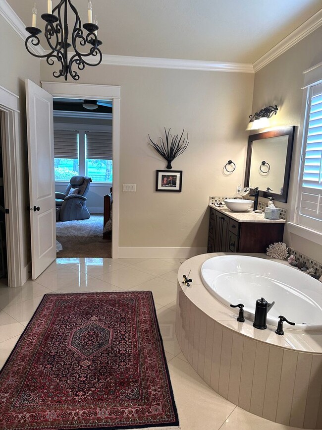 Building Photo - Exquisite Corrente Bello Home in Eagle