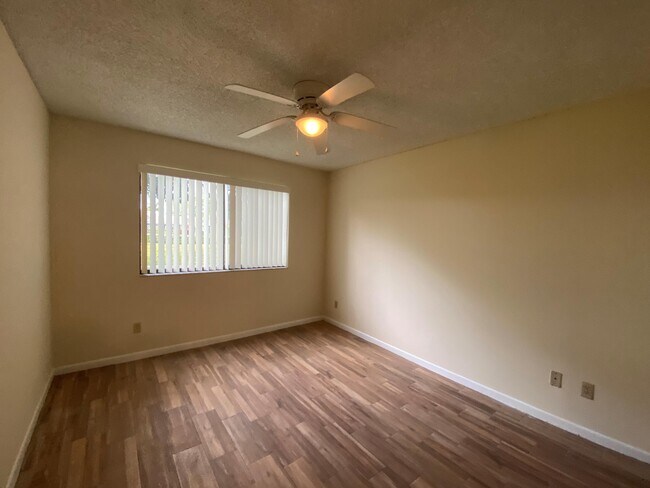 Building Photo - 9022 W Atlantic Blvd