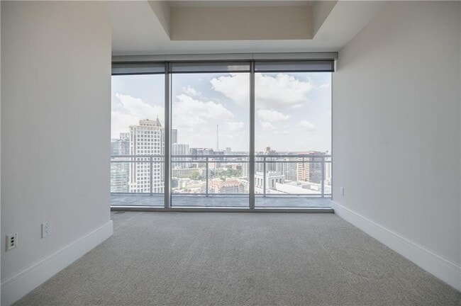 Building Photo - 1065 Peachtree St NE