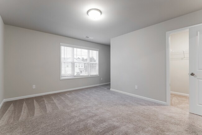 Building Photo - 3254 Lilac Creek Trl, Gainesville, GA