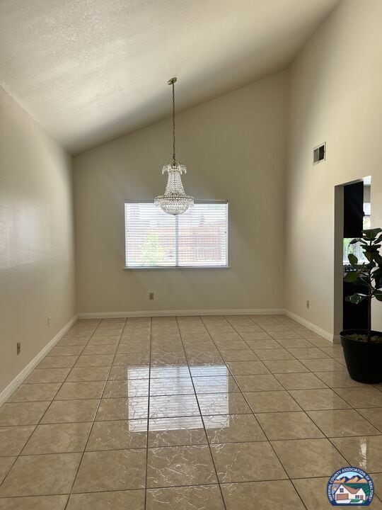 Building Photo - 1240 E Calle De Oro