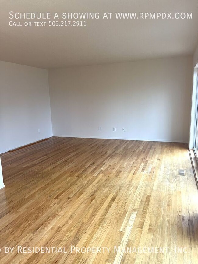 Building Photo - 6463 NW Wenmarie Dr