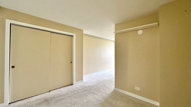 Building Photo - 6710 Hawaii Kai Dr