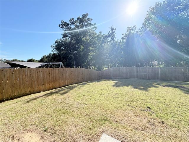 Building Photo - 1717 Round House Ln