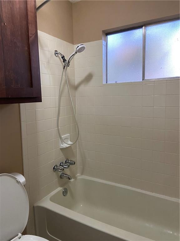 Building Photo - 6303 Weeks Cove