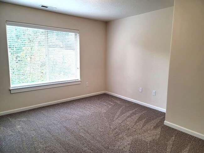 Building Photo - 1284 Westbrook Dr NW