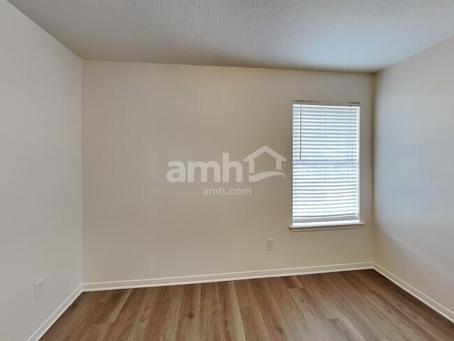 Building Photo - 823 Seaborne Meadow Dr