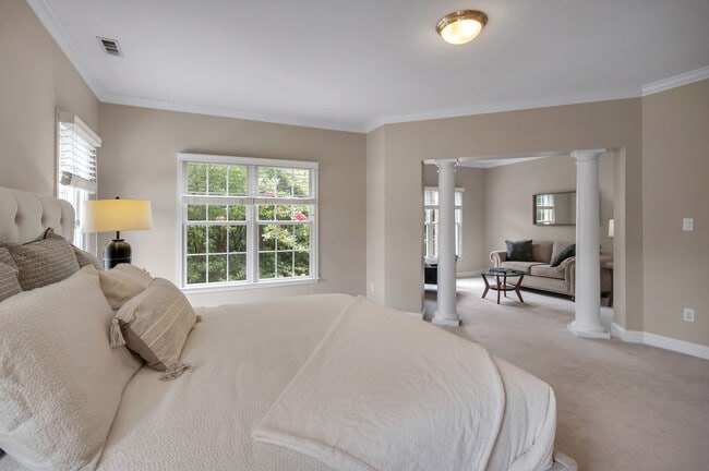 Building Photo - 9628 Clubvalley Wy