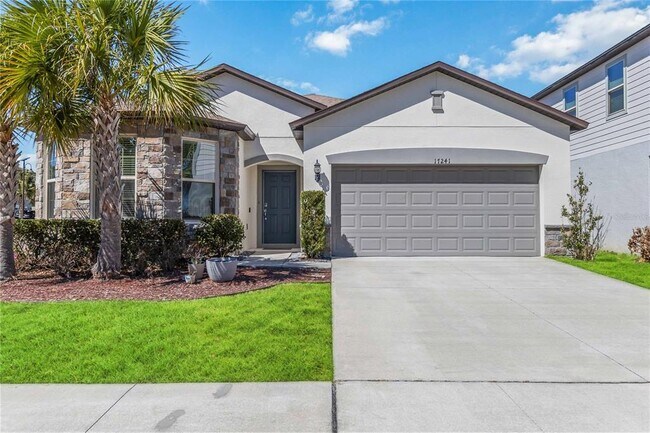 Building Photo - 17241 Goldcrest Loop