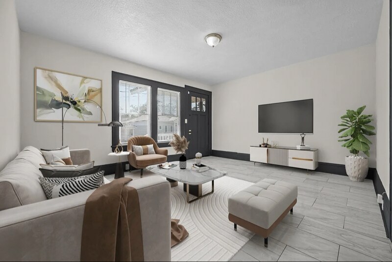 Building Photo - 2923 Rosselle St