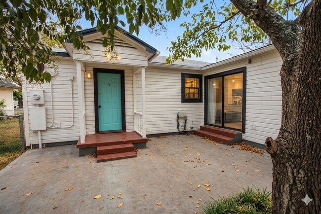 Building Photo - 917 Crockett Ct