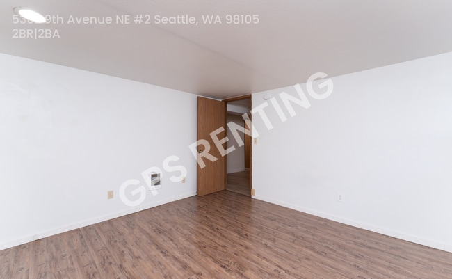 Building Photo - 5302 9th Ave NE