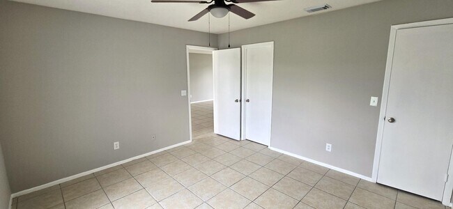 Building Photo - 872 Aspenwood Cir