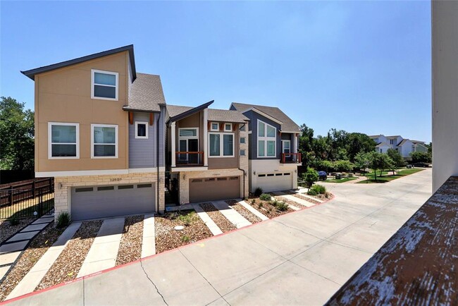 Building Photo - 12606 Red Sparrow St