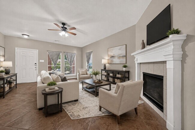 Building Photo - 2110 Castle Gardens Ln