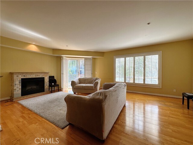 Building Photo - 320 S Willaman Dr