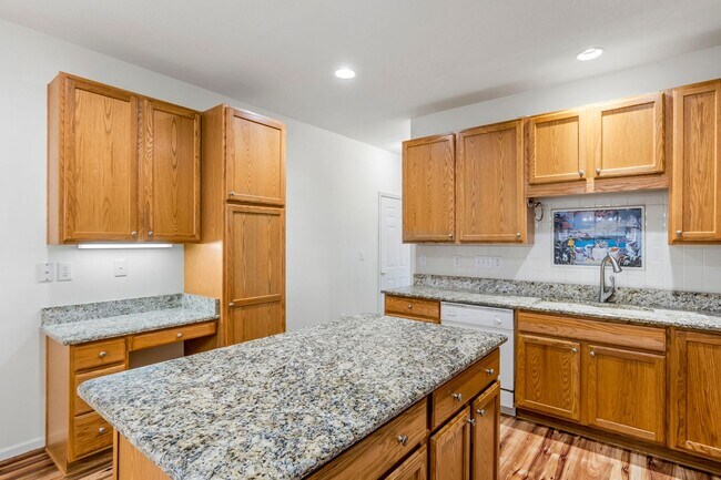 Building Photo - 3601 Giovanni Way