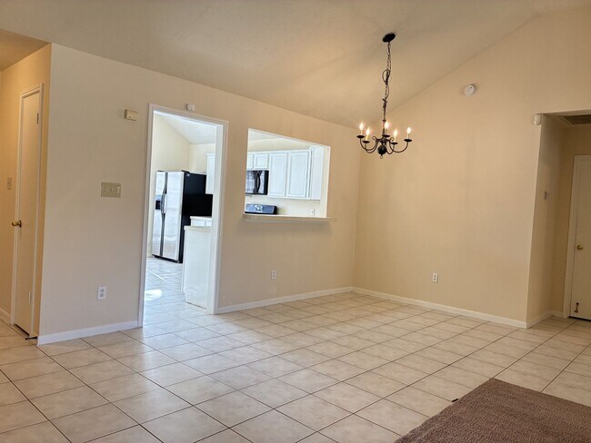 Building Photo - 11607 Lennington Dr