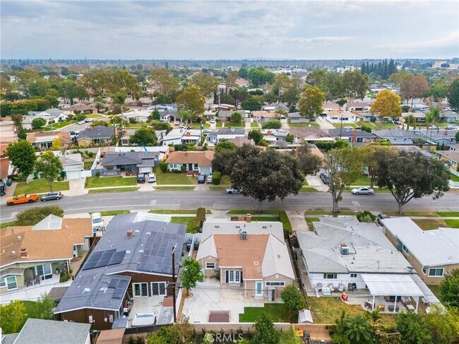 Building Photo - 3203 Faust Ave