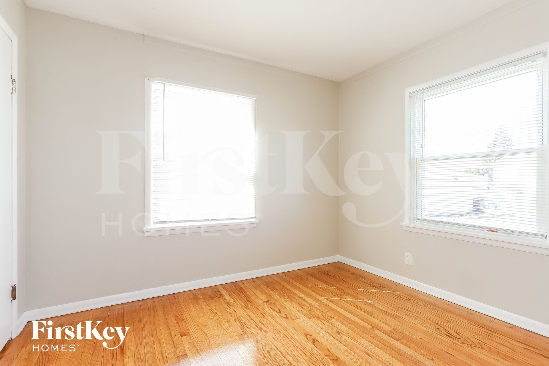 Building Photo - 251 E 25th St