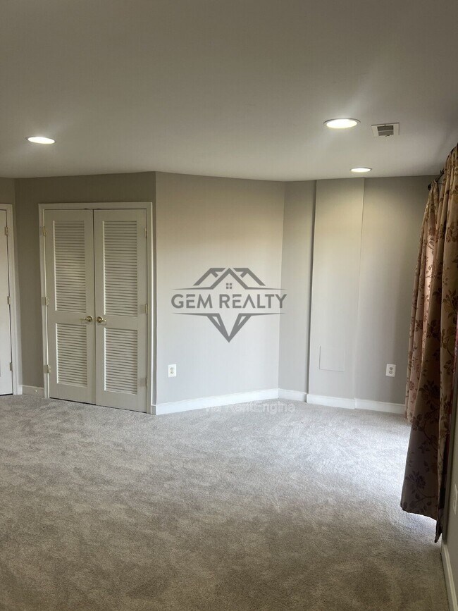 Building Photo - 3316 Broker Ln