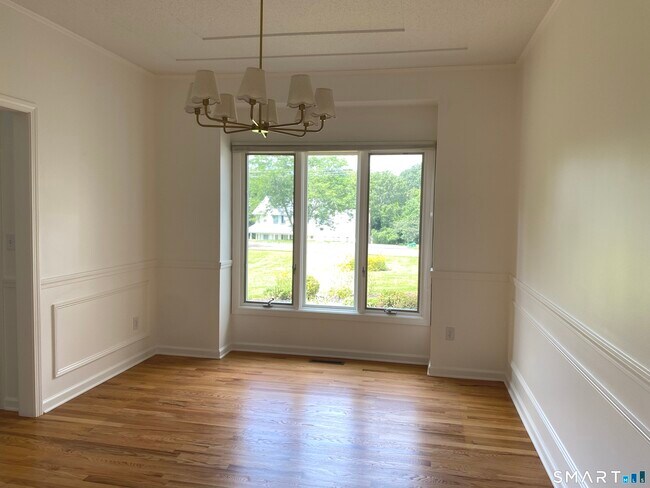 Building Photo - 54 Winchester Dr