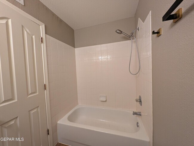 Building Photo - 12145 Sun Arbor Pl