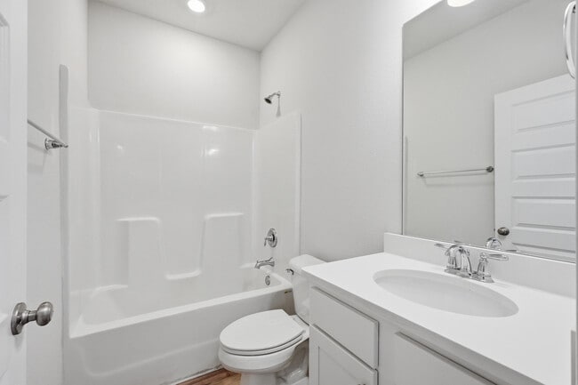 Building Photo - 32 Hammock Breeze Dr