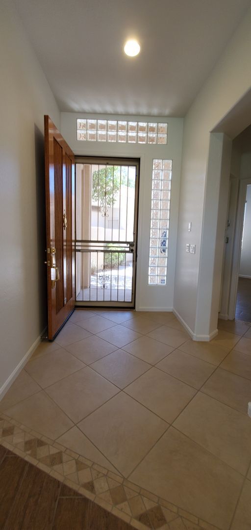 Building Photo - EXQUISITE SCOTTSDALE COUNTRY CLUB RENTAL O...